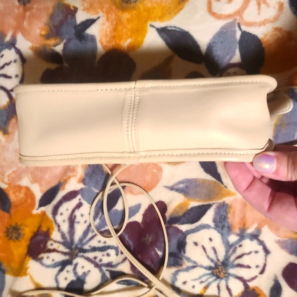 Cream Leather Crossbody - Picture 8 of 11